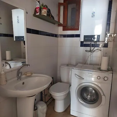 Feriehus Merkez Bahceli, Avlulu Ev Bodrum